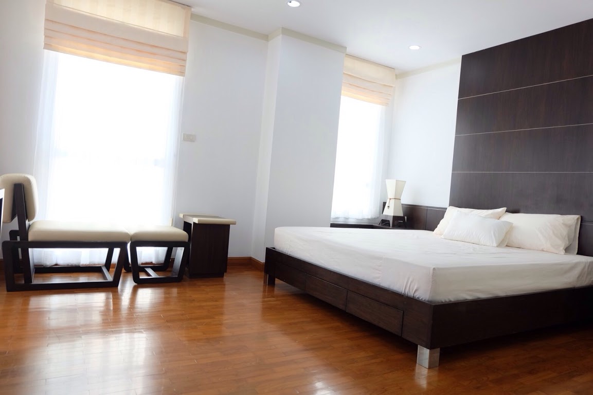 ให้เช่า บ้านสิริ สาทร เย็นอากาศ คอนโดมิเนียม (baan siri sathorn yenakard) 38 ตารางเมตร 1 ห้องนอน 1 ห้องน้ำ ชั้น 5 คอนโดเงียบสงบเป็นส่วนตัว ใกล้ mrt ลุมพินีให้เช่า 13,000 บาท ให้เช่า บ้านสิริ สาทร เย็นอากาศ คอนโดมิเนียม (baan siri sathorn yenakard) 38 ตารางเมตร 1 ห้องนอน 1 ห้องน้ำ ชั้น 5 คอนโดเงียบสงบเป็นส่วนตัว ใกล้ mrt ลุมพินีให้เช่า 13,000 บาท