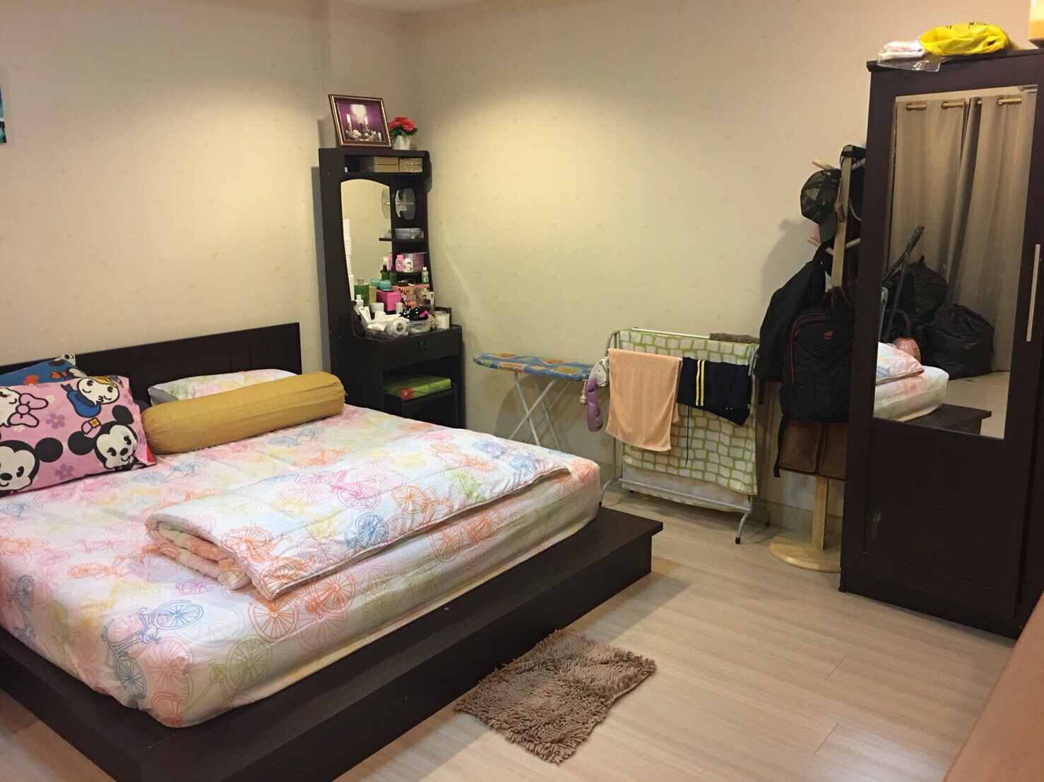 ¤͹Ҵ JW Suite ⪤ 4 1 ͧ͹ 60 .. ҤҶ١ ºҧǹԹ (S802)