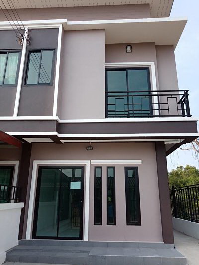 The project area of Chanthaburi 7 Units only in the down town SELLING NEW TOWN HOUSE PROJECT IN CHANTHABURI 7 UNITS ONLY 
