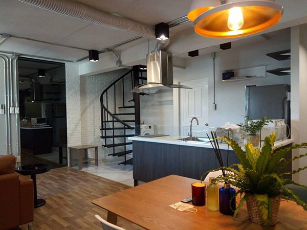 ให้เช่าด่วน คอนโด แบบ 2 ชั้น (Duplex) 2 ห้องนอน ทองหล่อ Urgent Rent 2 BR Duplex at Thonglor 18 ให้เช่าด่วน คอนโด แบบ 2 ชั้น (Duplex) 2 ห้องนอน ทองหล่อ Urgent Rent 2 BR Duplex at Thonglor 18