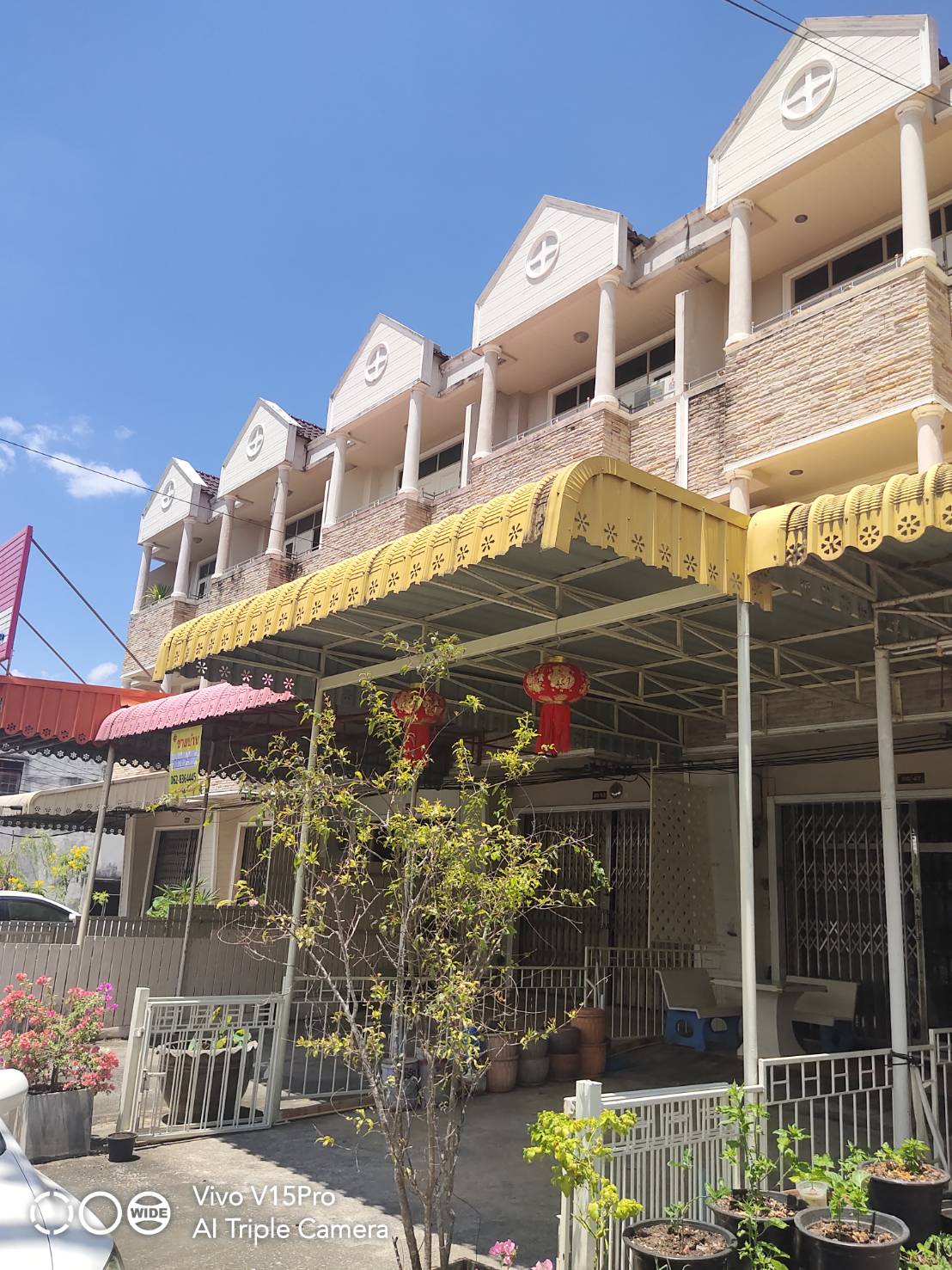 ขายด่วนทาวน์เฮ้าส์ 3 ชั้น ทำเลทองจังหวัดตรัง อำเภอเมืองตรัง ตำบลทับเที่ยง ขายด่วนทาวน์เฮ้าส์ 3 ชั้น ทำเลทองจังหวัดตรัง อำเภอเมืองตรัง ตำบลทับเที่ยง