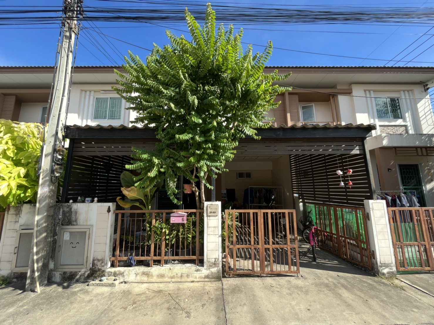 ขายบ้านทาว์นเฮาส์ เมืองสมุทรสาคร พันท้ายนรสิงห์ 21.7วา 1.99ล T0940457914 ขายบ้านทาว์นเฮาส์ เมืองสมุทรสาคร พันท้ายนรสิงห์ 21.7วา 1.99ล T0940457914