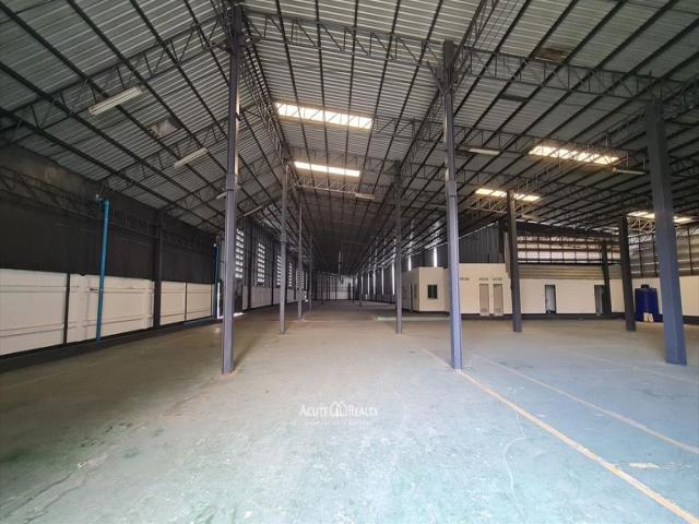 ที่ดิน พร้อม อาคารสำนักงาน ออฟฟิส และ โกดังขนาดใหญ่ ให้เช่า ติดถนนเสรีไทย ใกล้ทางด่วน ที่ดิน พร้อม อาคารสำนักงาน ออฟฟิส และ โกดังขนาดใหญ่ ให้เช่า ติดถนนเสรีไทย ใกล้ทางด่วน