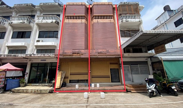 ขายอาคารพาณิชย์ หมู่บ้านมั่งมีศรีสุข สมุทรสาคร (PKK04-06009) ขายอาคารพาณิชย์ หมู่บ้านมั่งมีศรีสุข สมุทรสาคร (PKK04-06009)