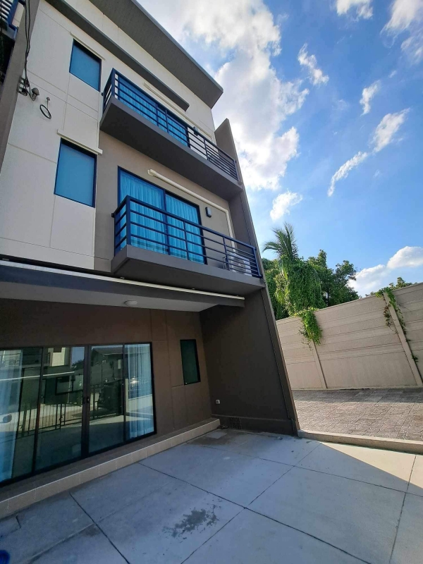 CH878-BH-RE ให้เช่าทาวน์โฮม,โฮมออฟฟิศ 3ชั้น โครงการบ้านกลางเมือง ราชพฤกษ์-สาทร 3 นอน ตบแต่งแล้ว CH878-BH-RE ให้เช่าทาวน์โฮม,โฮมออฟฟิศ 3ชั้น โครงการบ้านกลางเมือง ราชพฤกษ์-สาทร 3 นอน ตบแต่งแล้ว