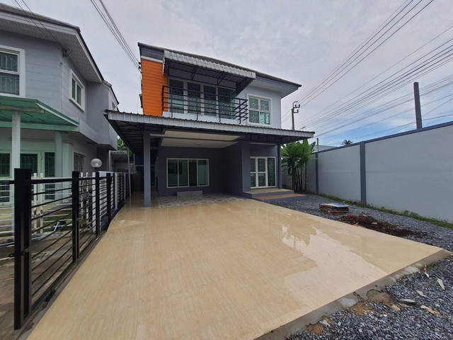 ขายด่วน บ้านเดี่ยว หลังริม (เจ้าของขายเอง) หมู่บ้านรัชชา 5 ปรับปรุงใหม่ทั้งหลัง ขายด่วน บ้านเดี่ยว หลังริม (เจ้าของขายเอง) หมู่บ้านรัชชา 5 ปรับปรุงใหม่ทั้งหลัง