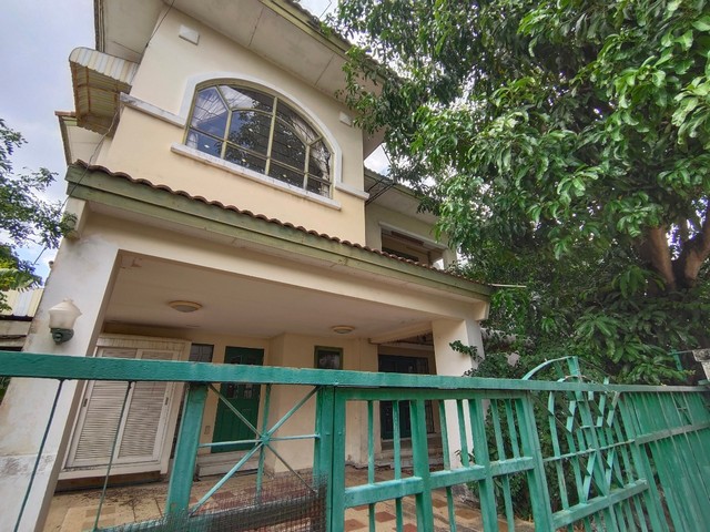 ขาย บ้านเดี่ยว หมู่บ้านปาริชาต พุทธมณฑลสาย4 50.7วา ราคา 3.5 ล้าน ขาย บ้านเดี่ยว หมู่บ้านปาริชาต พุทธมณฑลสาย4 50.7วา ราคา 3.5 ล้าน
