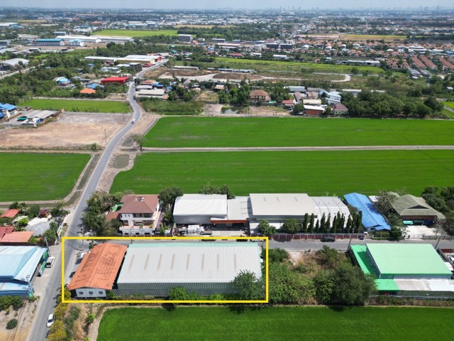 ขายโกดัง+สำนักงาน และบ้าน ต.ลำโพ อ.บางบัวทอง จ.นนทบุรี, 10 ล้านบา ขายโกดัง+สำนักงาน และบ้าน ต.ลำโพ อ.บางบัวทอง จ.นนทบุรี, 10 ล้านบา