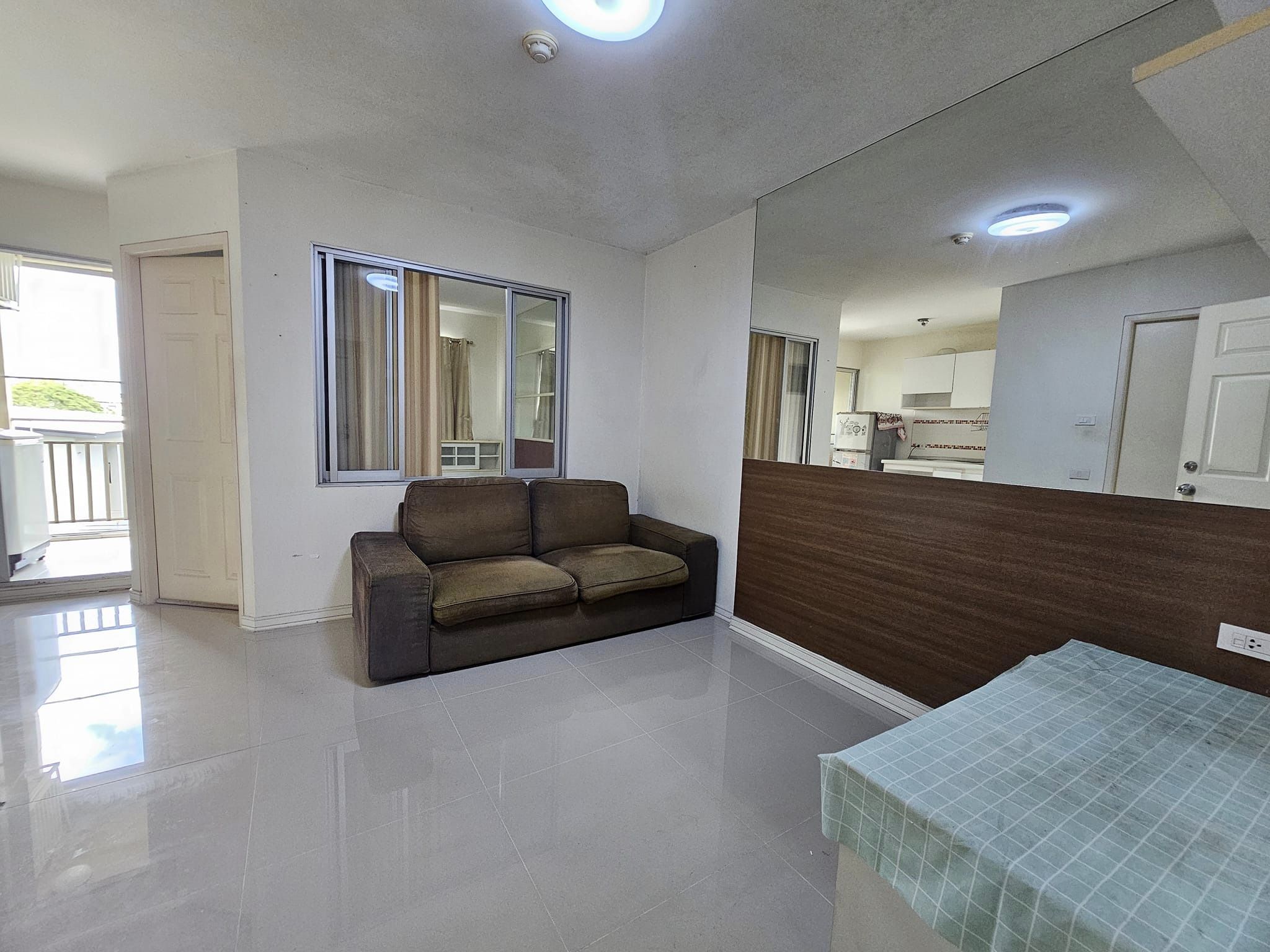 For Rent : ให้เช่า ลุมพินี คอนโดทาวน์ บดินทรเดชา-รามคำแหง ราคาถู For Rent : ให้เช่า ลุมพินี คอนโดทาวน์ บดินทรเดชา-รามคำแหง ราคาถู
