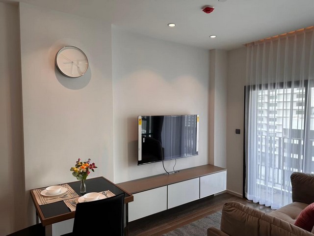 Muniq Sukhumvit 23 safe Muniq Sukhumvit 23 safe