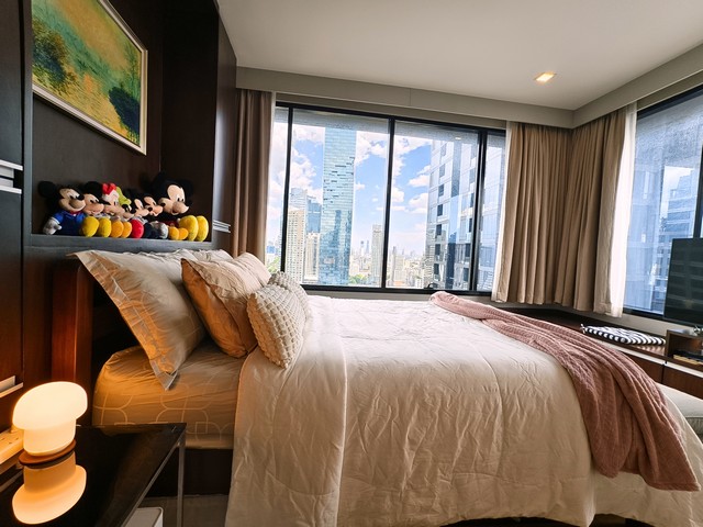 ขาย คอนโดหรู ติดถนนนราธิวาสฯ M Silom Pet friendly ชั้น26 ห้องมุม ขาย คอนโดหรู ติดถนนนราธิวาสฯ M Silom Pet friendly ชั้น26 ห้องมุม
