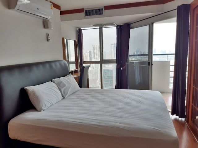 Waterford 30 spacious Waterford 30 spacious