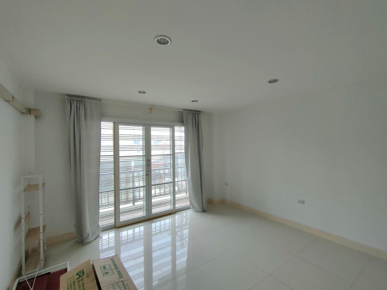 ขายคอนโด The Green 2 Sukhumvit 101 ขนาด 61.91 ตรม. 2 นอน 1 น้ำ ขายคอนโด The Green 2 Sukhumvit 101 ขนาด 61.91 ตรม. 2 นอน 1 น้ำ
