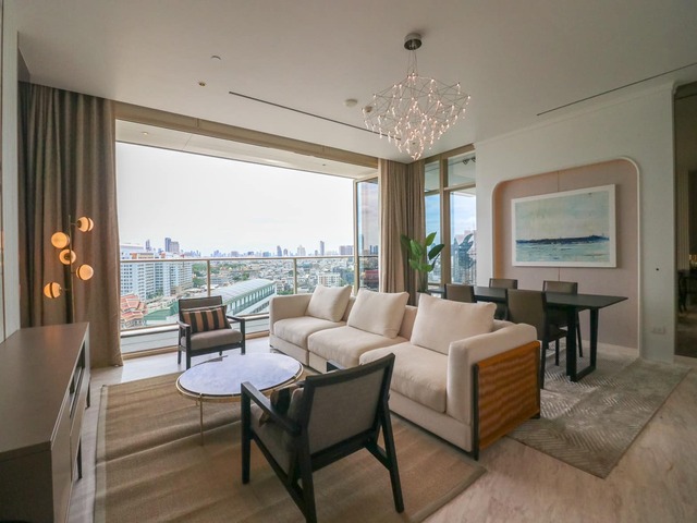 Four Seasons Private Residences - BTS Saphan Taksin Four Seasons Private Residences - BTS Saphan Taksin