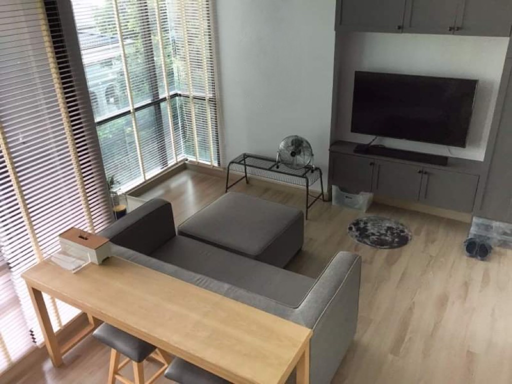 ขายห้องชุดชั้น 4 โครงการดิ ยูนีค 19 (รัชดา/ลาดพร้าว) แต่งสวย สภาพใหม่ ขายห้องชุดชั้น 4 โครงการดิ ยูนีค 19 (รัชดา/ลาดพร้าว) แต่งสวย สภาพใหม่