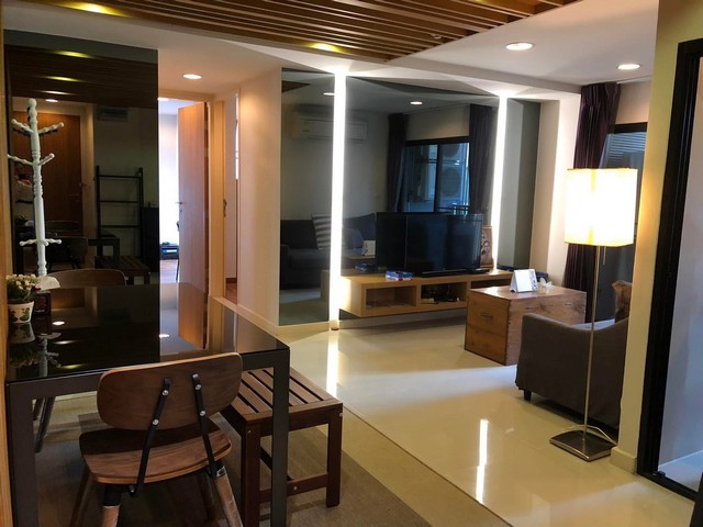 ขาย คอนโด 2 ห้องนอน ยูนิตน้อย ในย่านเอกมัย ซีณิธ เพลส สุขุมวิท 42 ขาย คอนโด 2 ห้องนอน ยูนิตน้อย ในย่านเอกมัย ซีณิธ เพลส สุขุมวิท 42