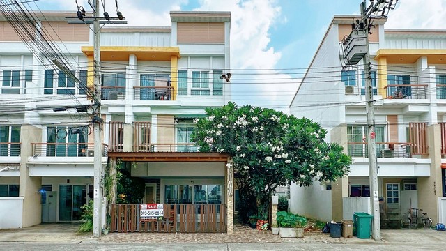 P1 ทาวน์โฮม ภณาสิริ เรสซิเด้นซ์ เกษตร - นวมินทร์ หลังริม P1 ทาวน์โฮม ภณาสิริ เรสซิเด้นซ์ เกษตร - นวมินทร์ หลังริม