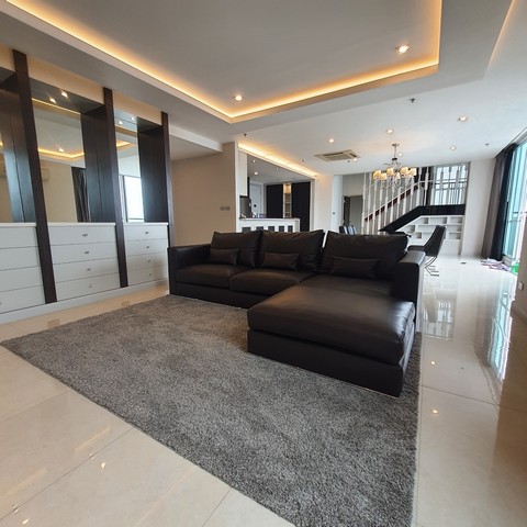 Ҥ͹ Penthouse Duplex ԧ ʫഹ չԹ