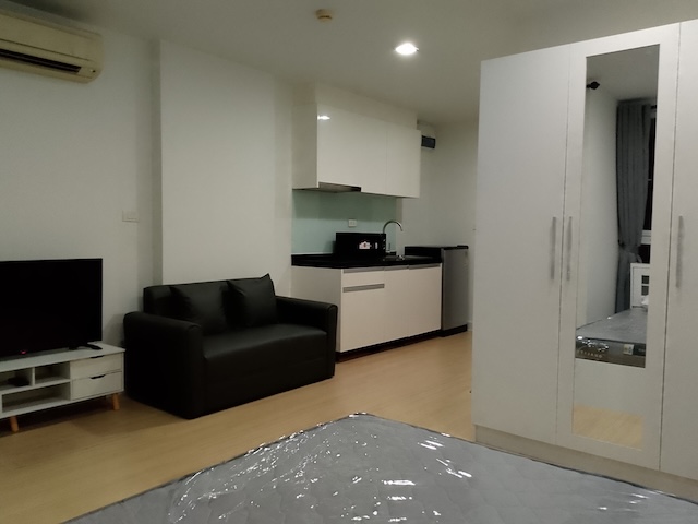 Mayfair Place 64 clean Mayfair Place 64 clean