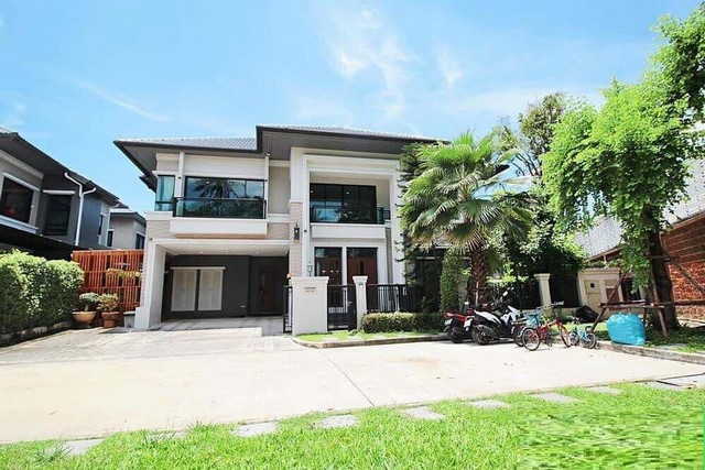 ให้เช่าบ้านเดี่ยว 2ชั้น แกรนด์บางกอก บูเลอวาร์ด สาทร ให้เช่าบ้านเดี่ยว 2ชั้น แกรนด์บางกอก บูเลอวาร์ด สาทร