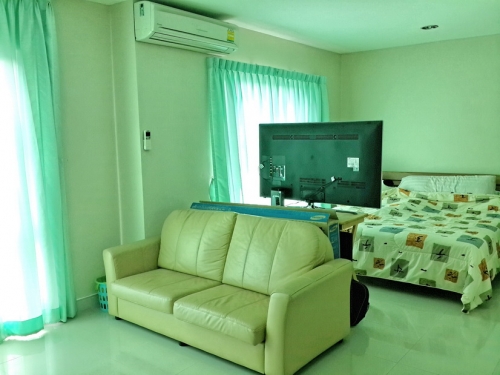 A Condo unit for rent @ The River Park Modern Place (37 sqm) furnished A Condo unit for rent @ The River Park Modern Place (37 sqm) furnished