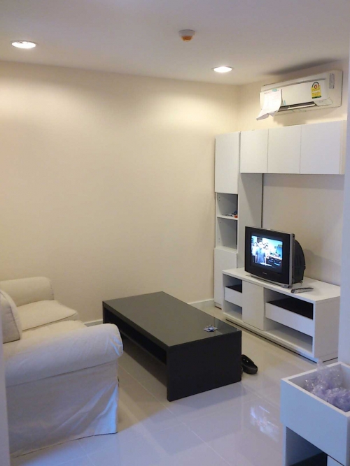 Ҥ͹ ZENITH PLACE آԷ 42  BTS ͡ 300  14,000ҷ