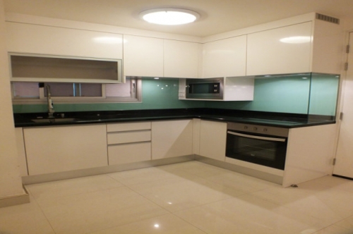 ͹ .آԷ  BTS  ͺ ͧѡ built in kitchen