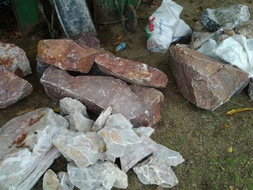 Թʺ 雞血石銷售  sale soap stone  chicken blood stone Tel . Mr.A 0922156080 e-mail:soap.stone36@gmail.com