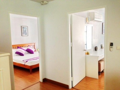 2 Beds 1 Bath For Rent in Asoke Place Condominium , Sukhumvit 21